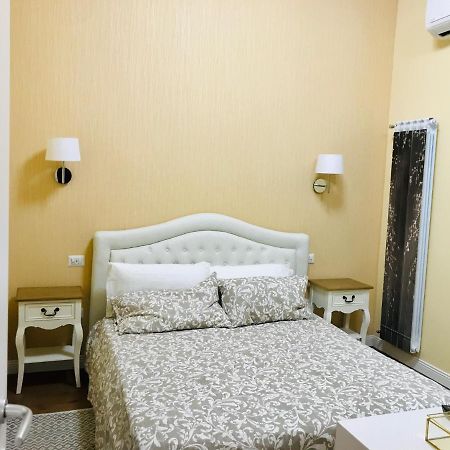 Porta Ticinese Apartment มิลาน ภายนอก รูปภาพ