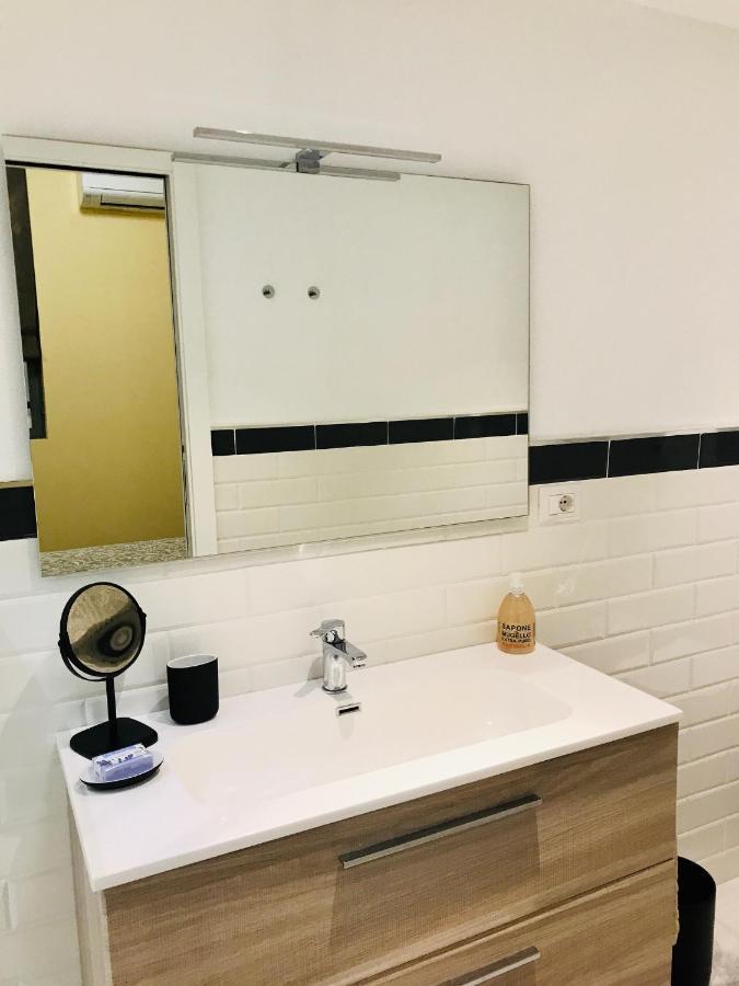 Porta Ticinese Apartment มิลาน ภายนอก รูปภาพ